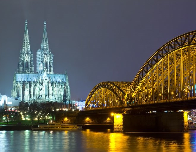 Londres, París y Crucero Rhin y Lisboa