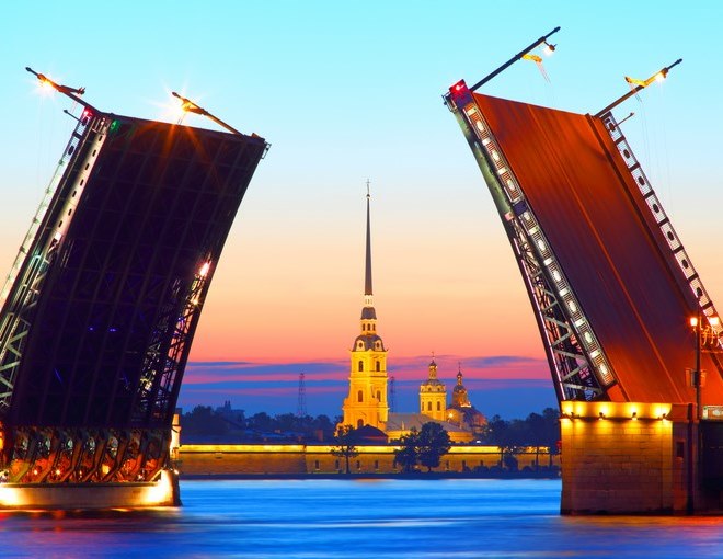 Rusia Imperial - Inicio San Petersburgo - Tren diurno