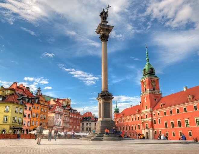 Repúblicas Bálticas y Polonia - Inicio Varsovia